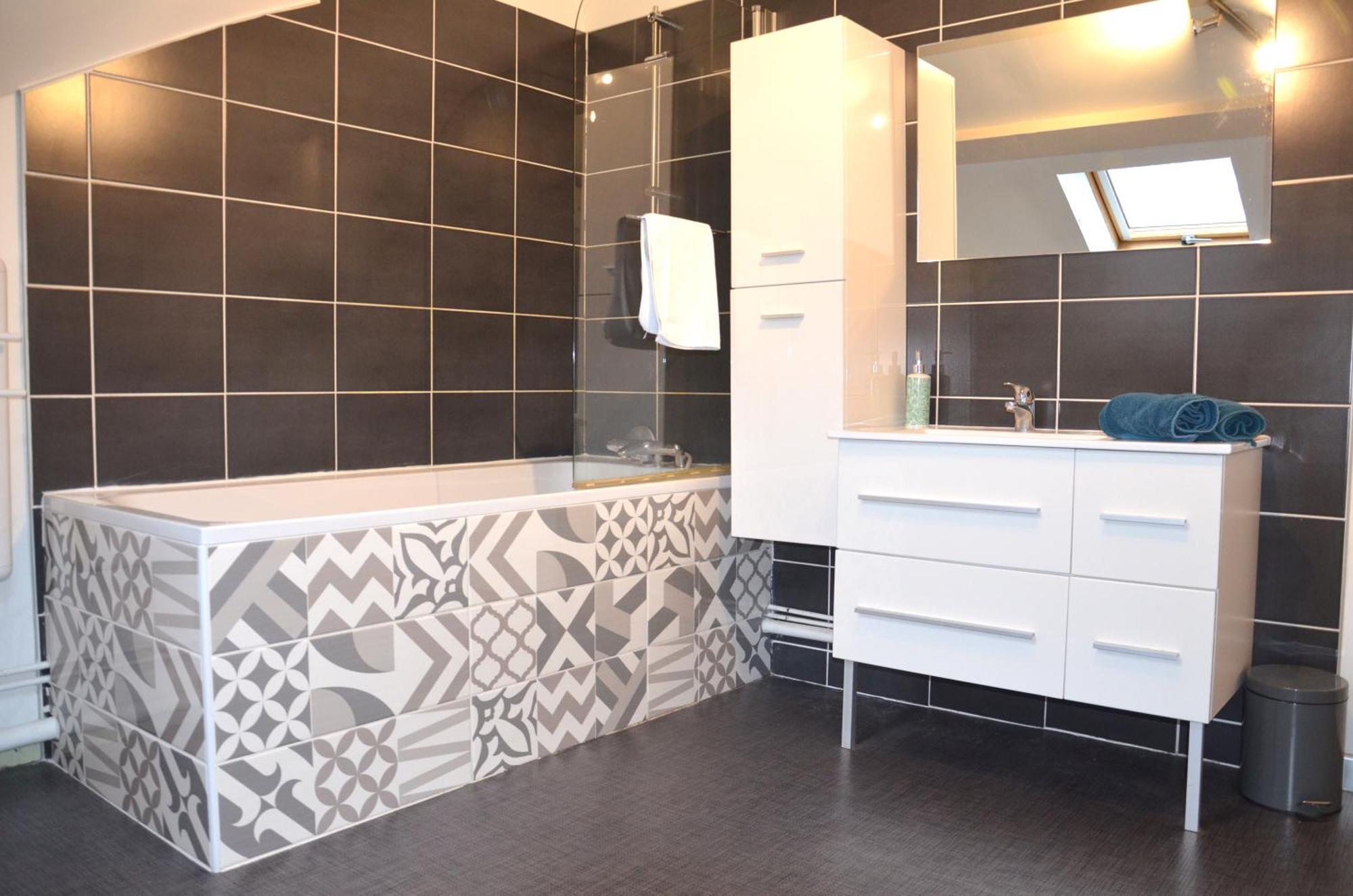 Le Cocon Troyen - 6-8P - 2 Parking Gratuits Apartment Troyes Exterior photo